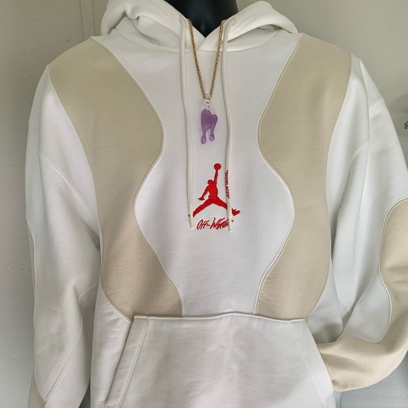 Off-White x Jordan Hoodie - Picture 4 of 8